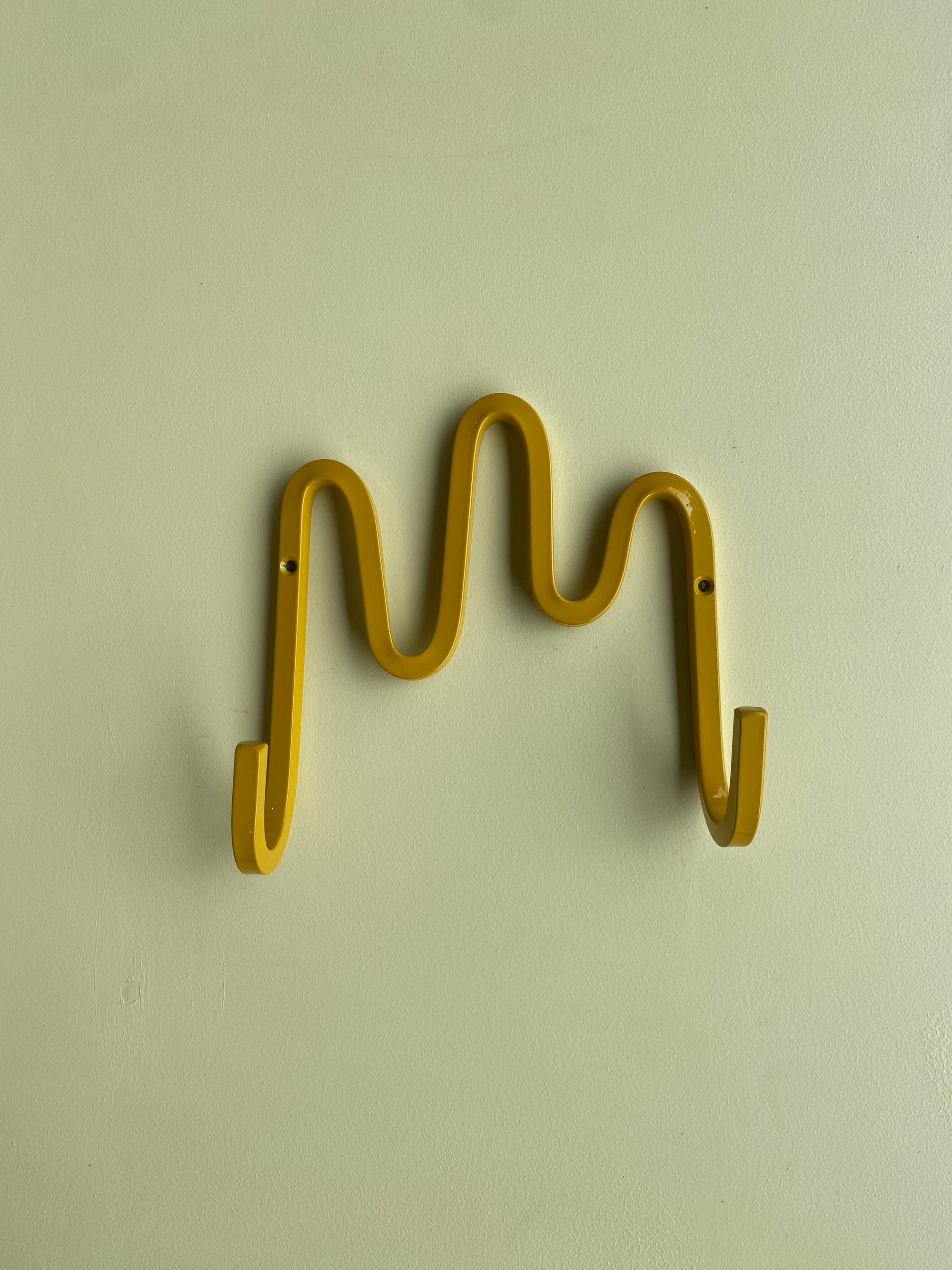 Shockwave Hook - Mustard